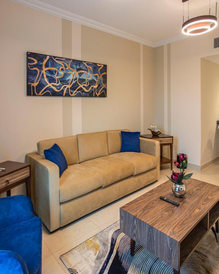 Viola Hotel Apartments Charjah Extérieur photo