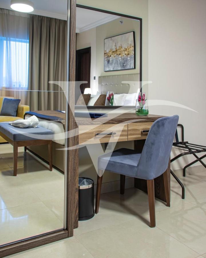 Viola Hotel Apartments Charjah Extérieur photo