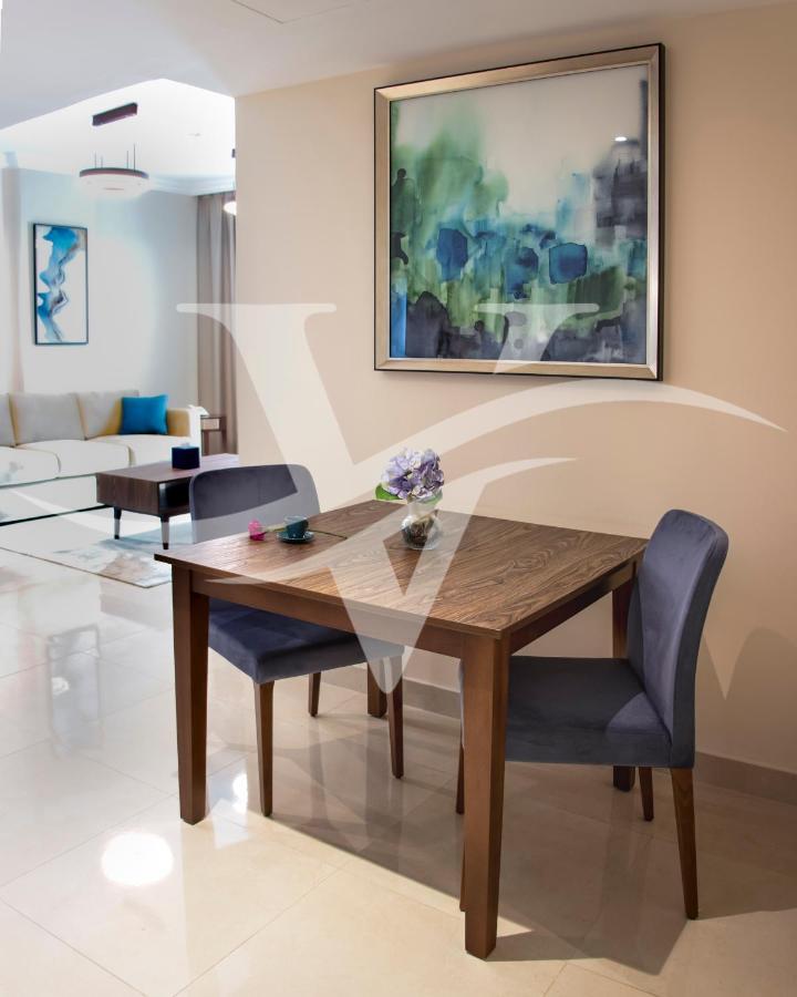 Viola Hotel Apartments Charjah Extérieur photo